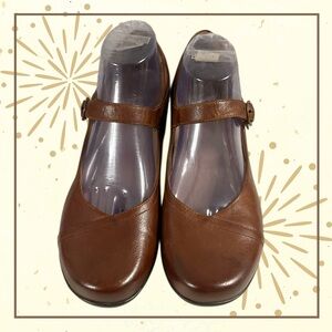 Dansko Fawna Mary Jane Brown Leather Finish Women's Shoes Size EU 40/ US 9.5/10